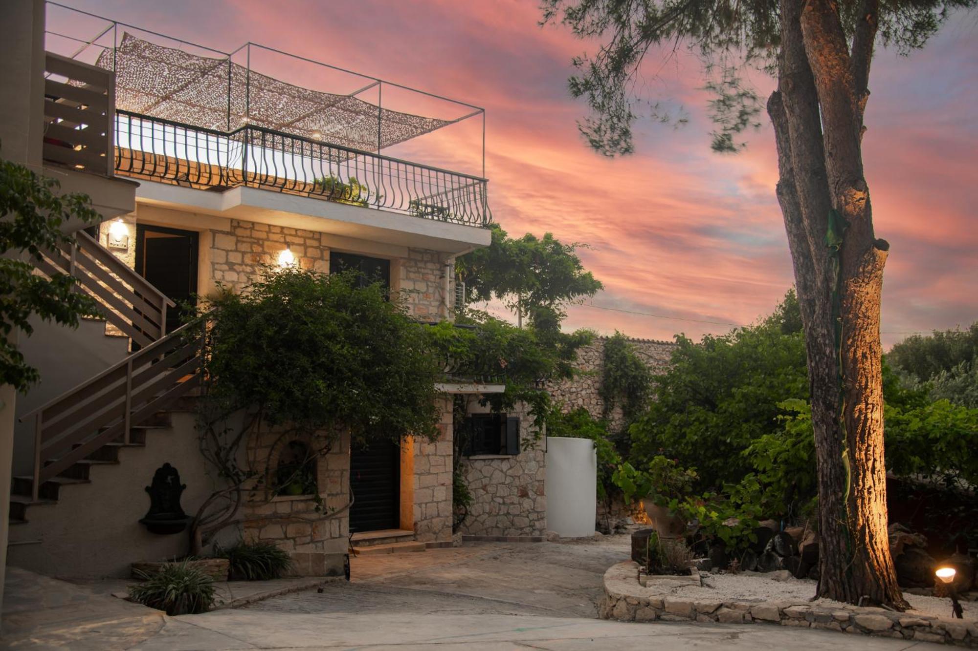 Orama Stone - Authentic Hospitality In A Historical Location, By Zantewize Apartment *
