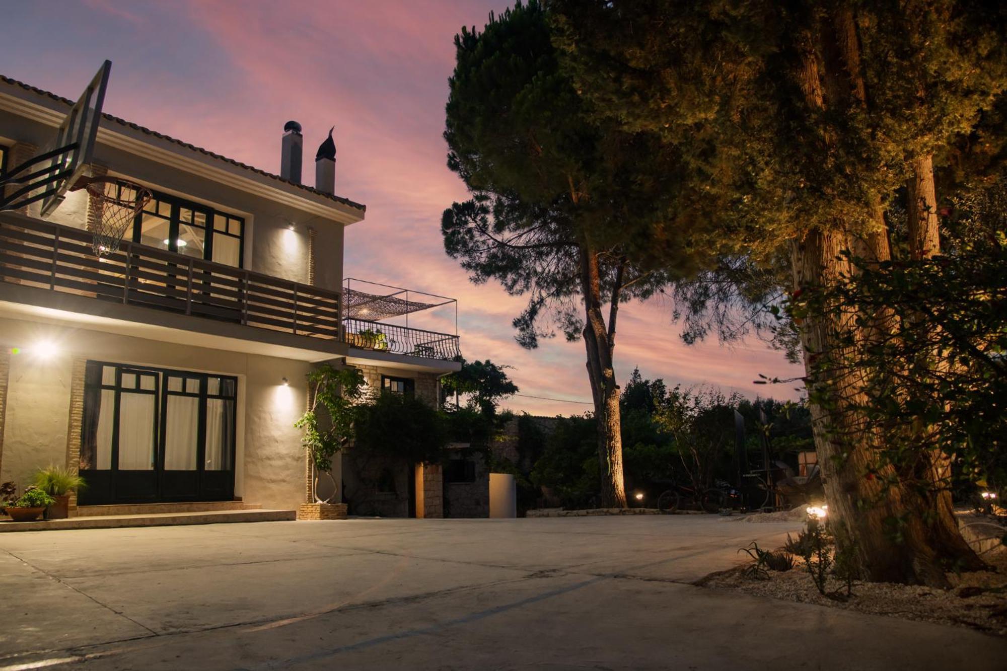 Orama Stone - Authentic Hospitality In A Historical Location, By Zantewize