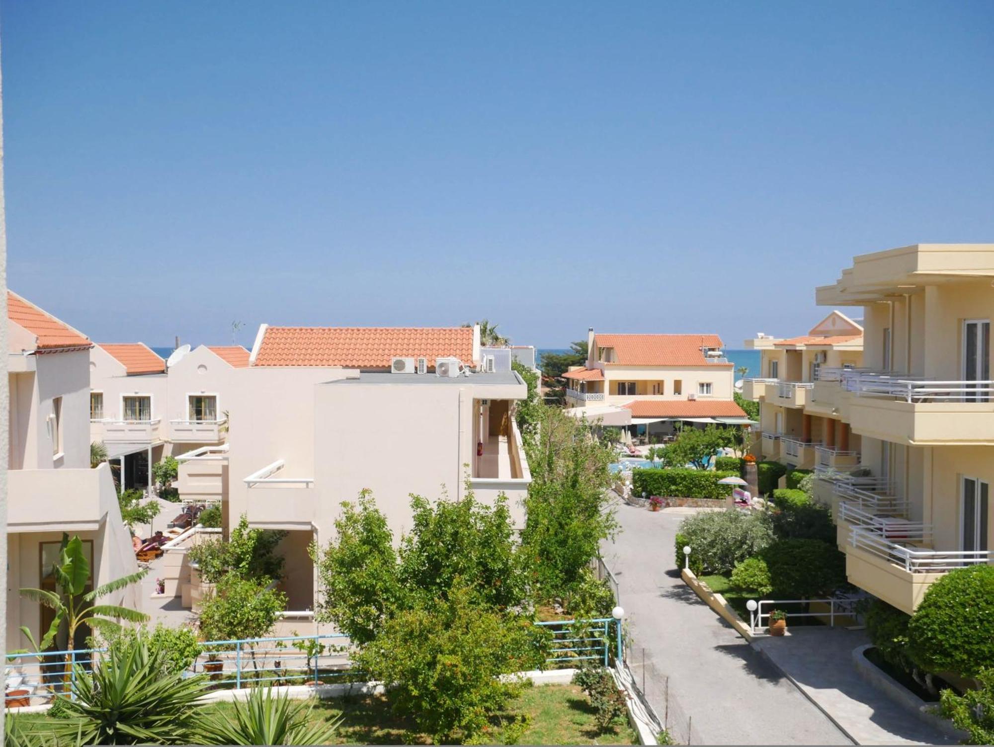 Litinas With Pool Apartment *
