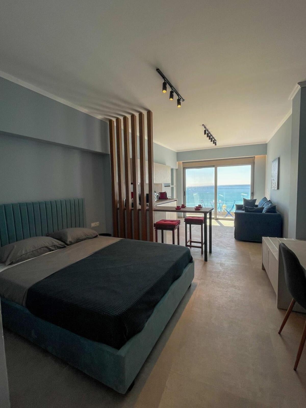 Apartment Sea Breeze Modern With A Refreshing Balcony View