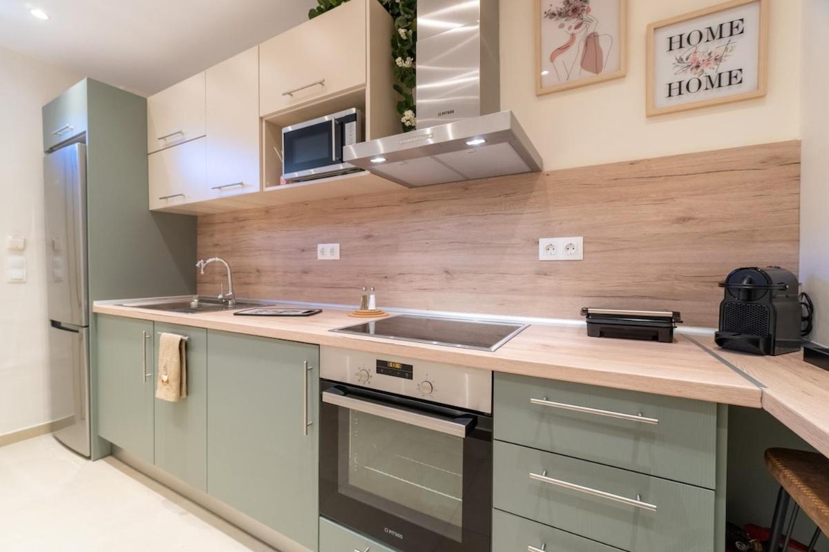 Vitouhouse Apartment Lakones