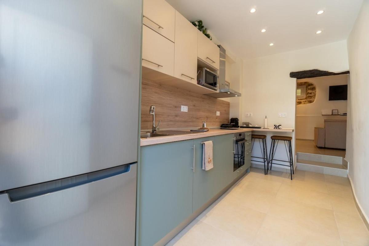 Vitouhouse Apartment Lakones