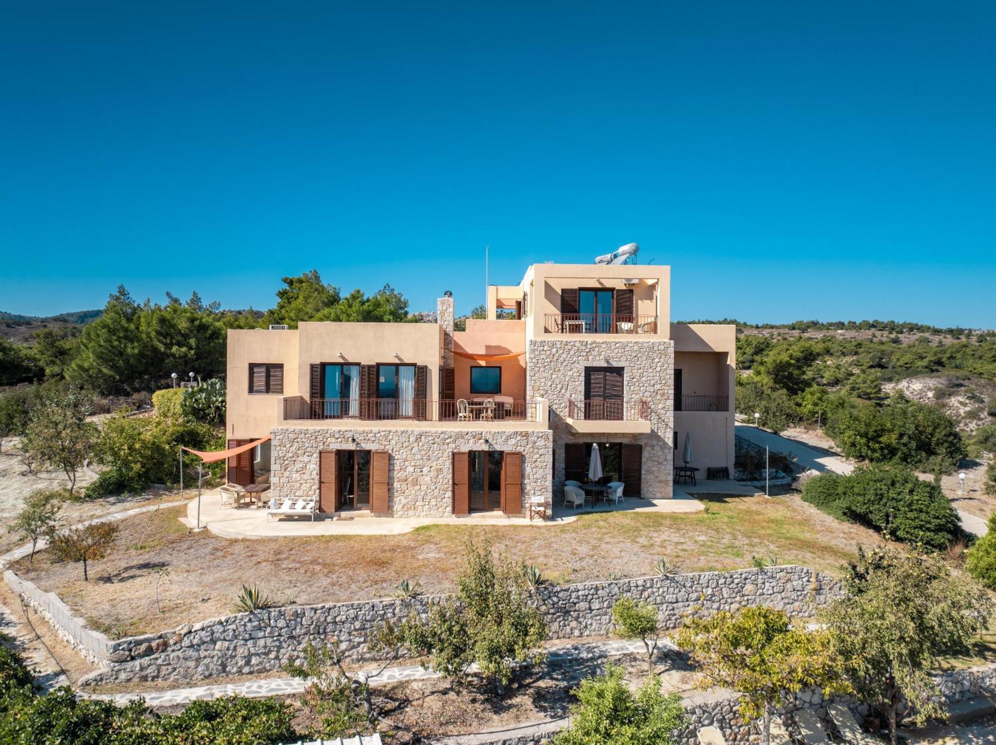 Rhodes Retreat Apartment