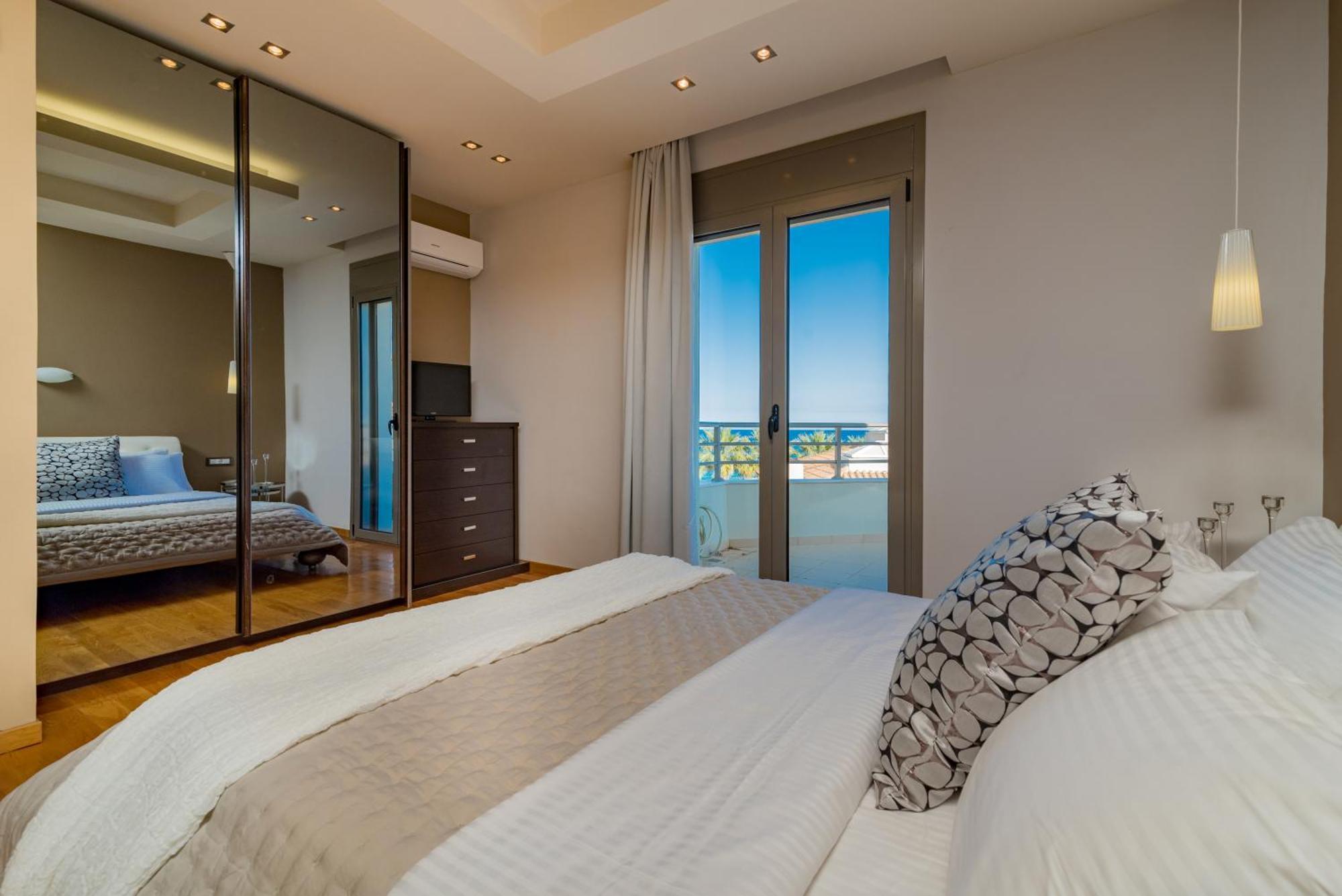 Palatia Caeli Seafront Villas, By Thinkvilla *
