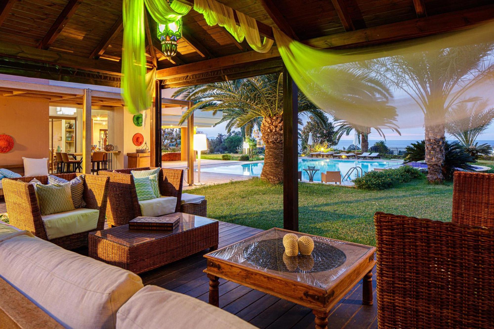 Villa Palm Hill Villa, Royal Retreat, By Thinkvilla