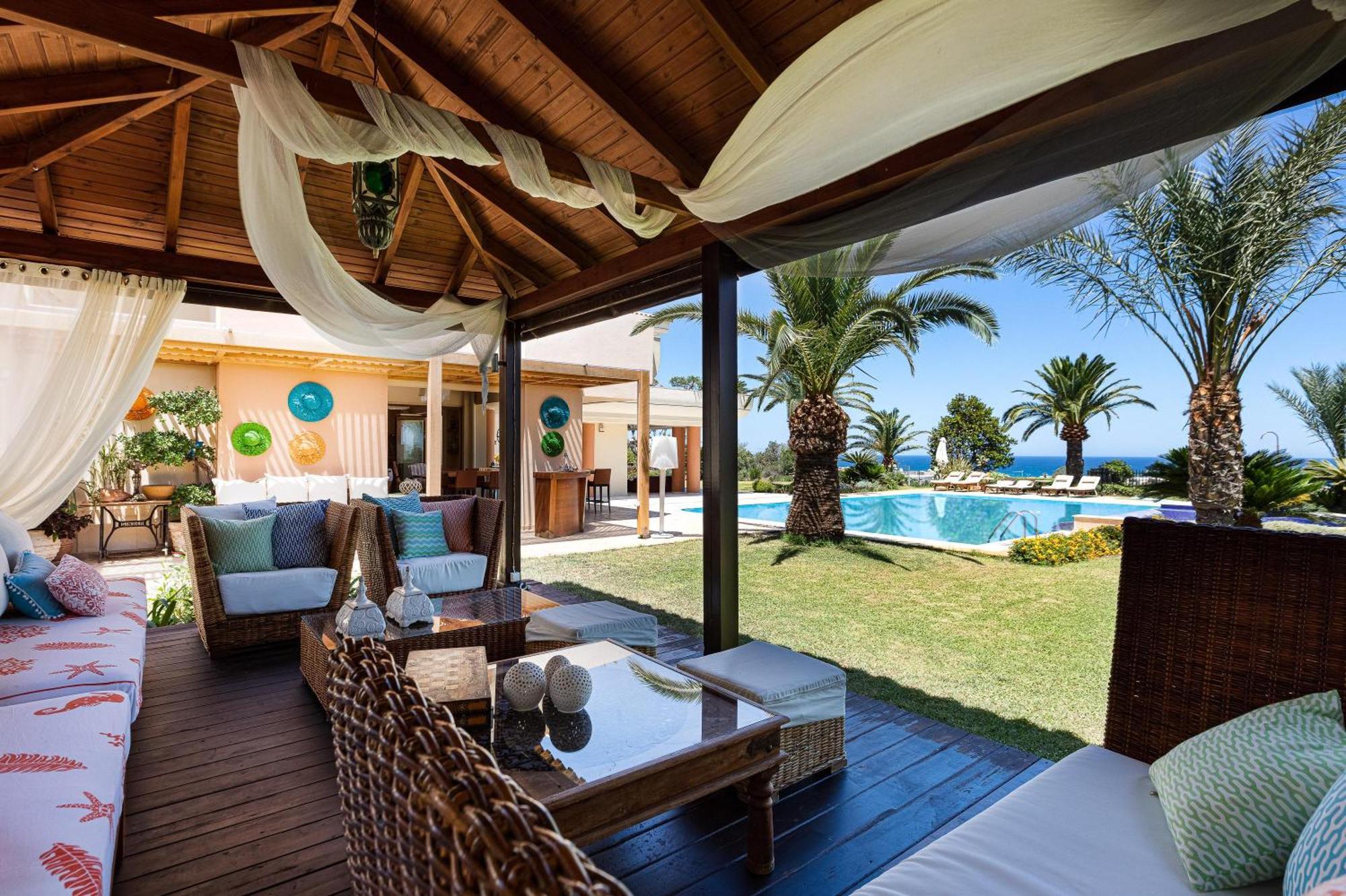 Palm Hill Villa, Royal Retreat, By Thinkvilla * Xiron Khorion