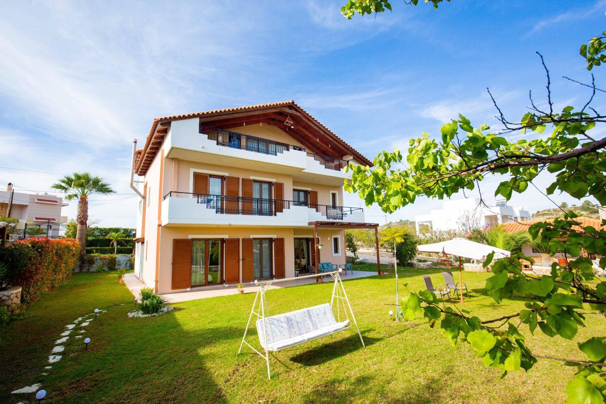 Holiday home Filerimos Hillside Pastida