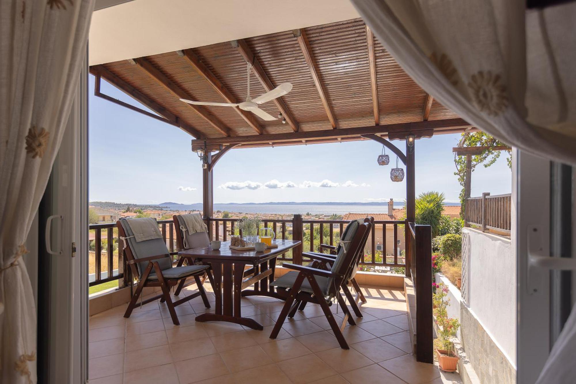 Luxury Nikiti's House *