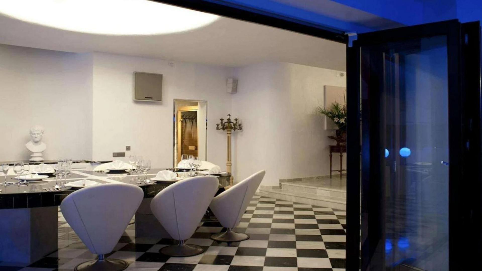 Kastro Super Premium Mykonos Town