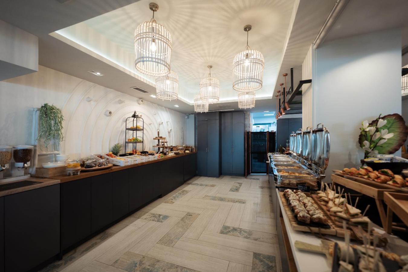 Aparthotel Blue Carpet Luxury 3*