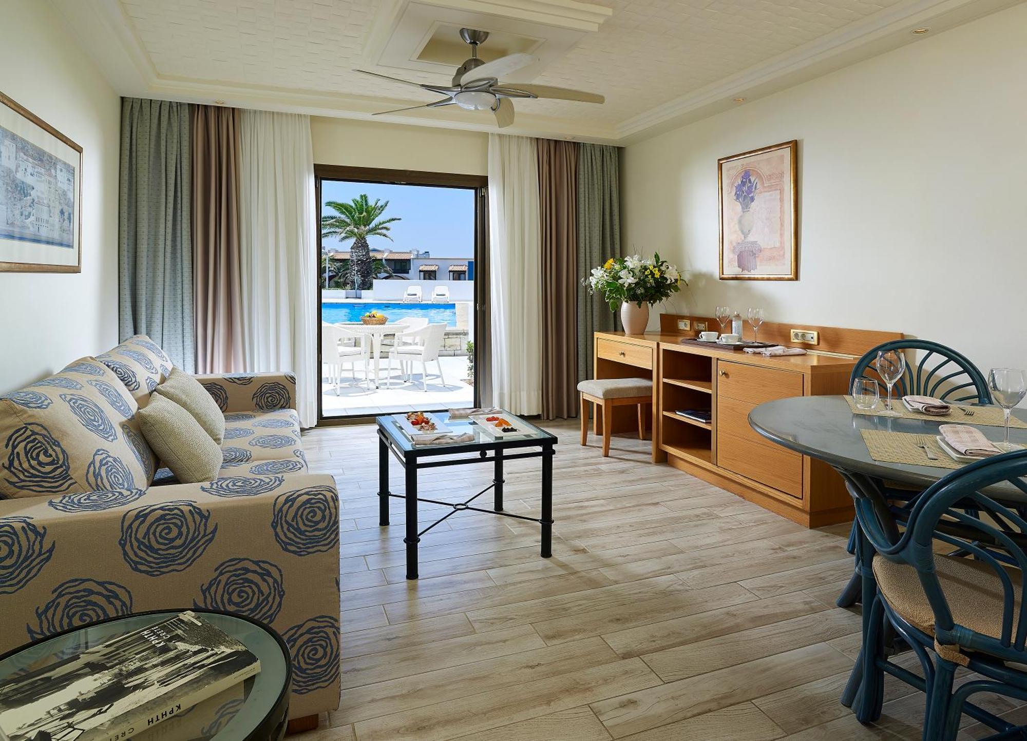 Knossos Royal 5*