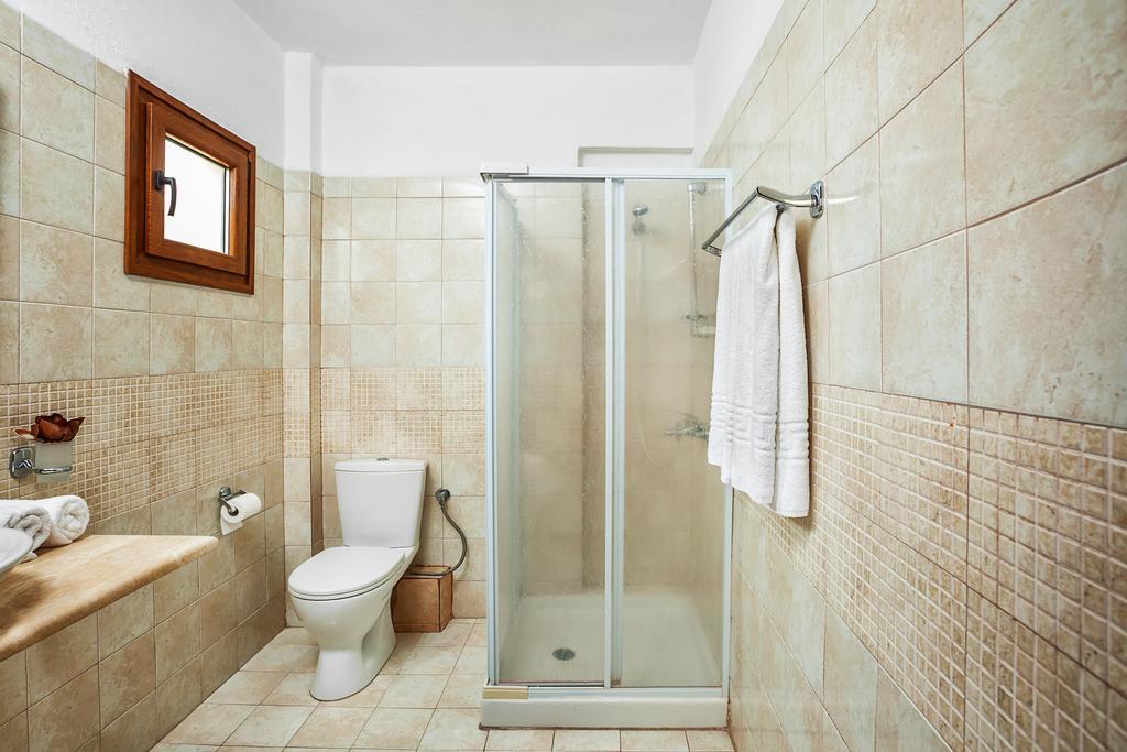 Nereides Aparthotel