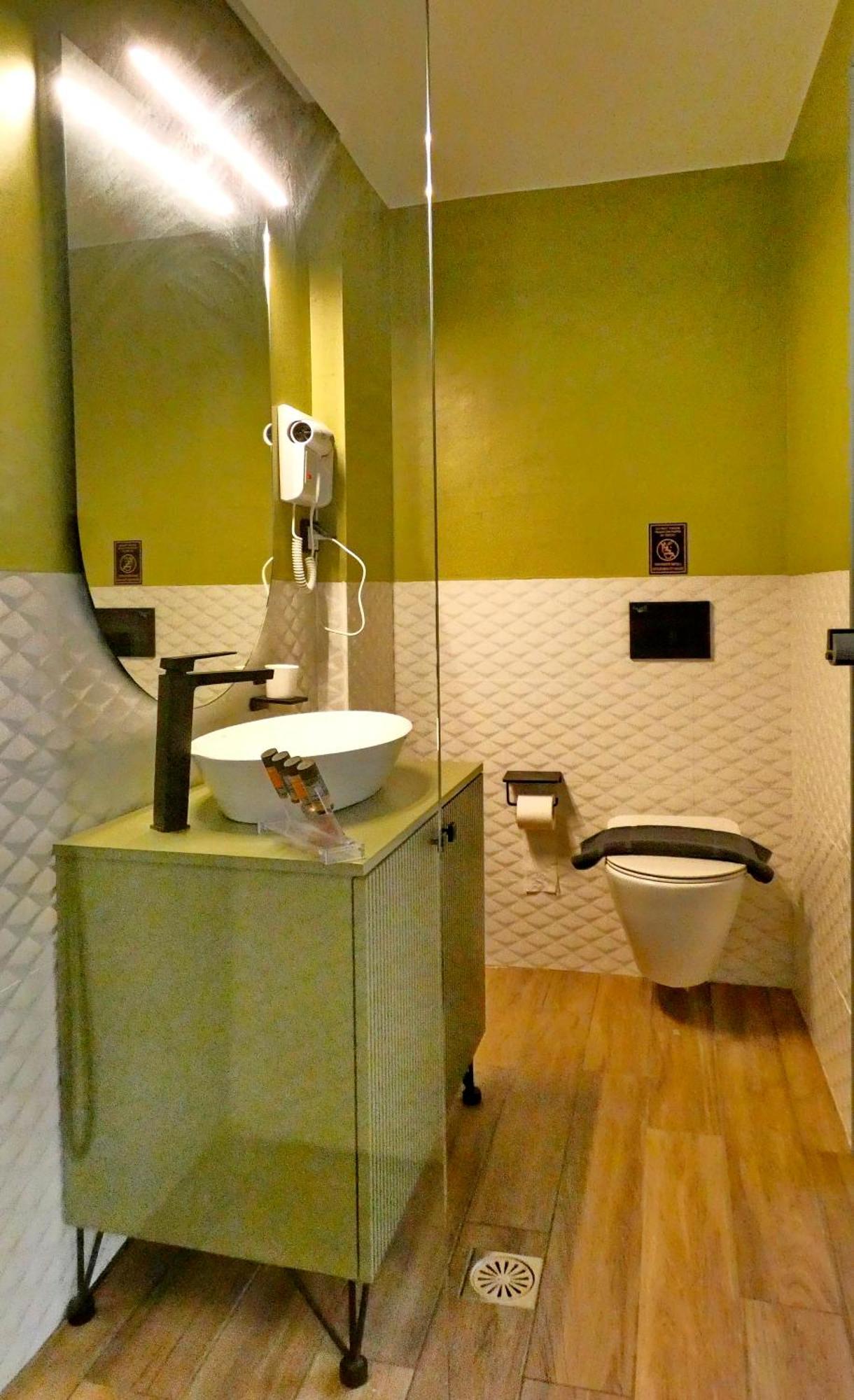 Apartment Goldenroyalsuites *
