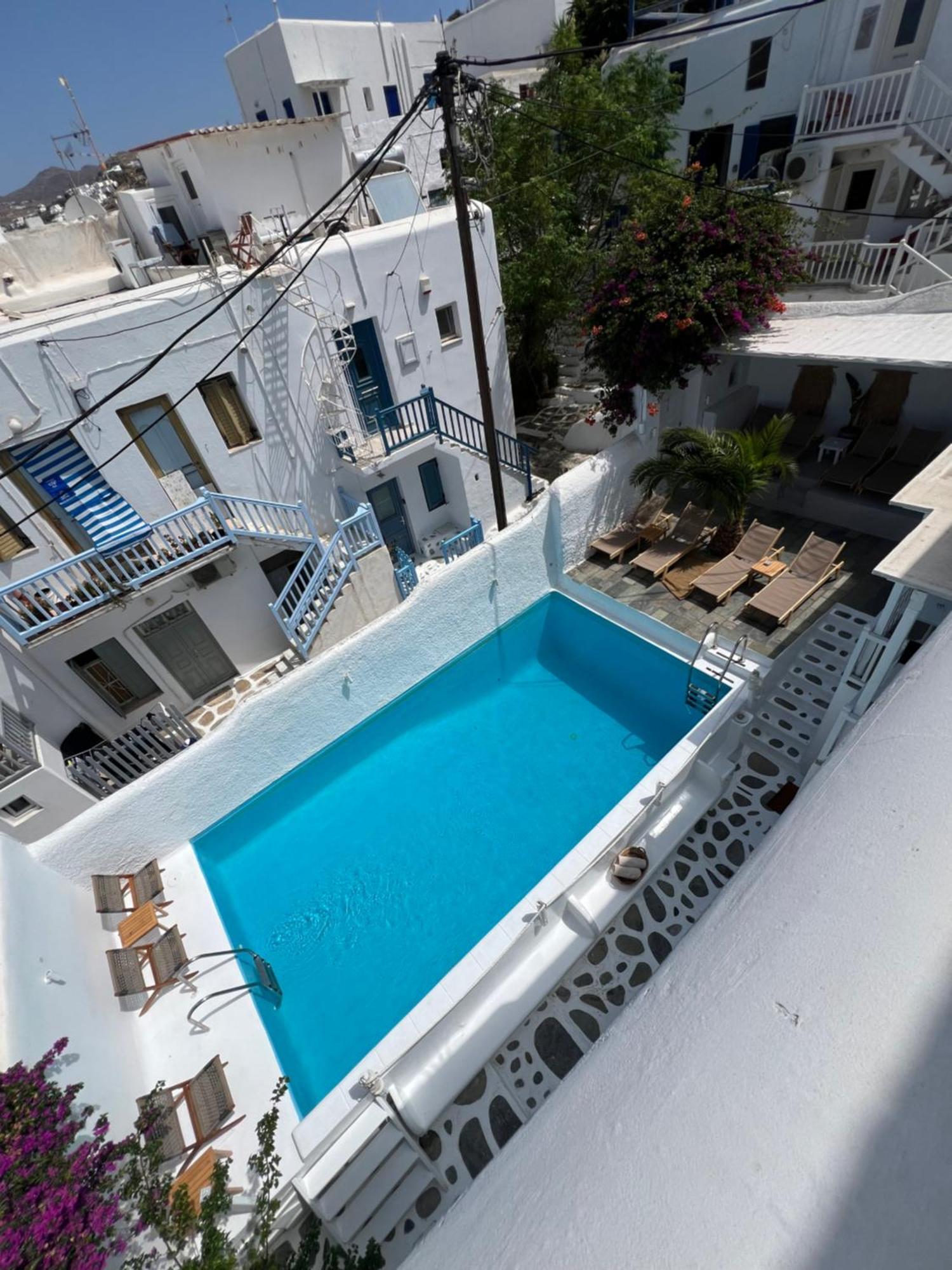 Aparthotel Kamara & Mykonos Town