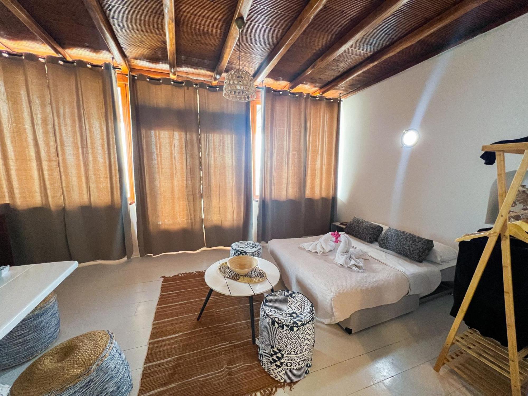 Kamara & Aparthotel