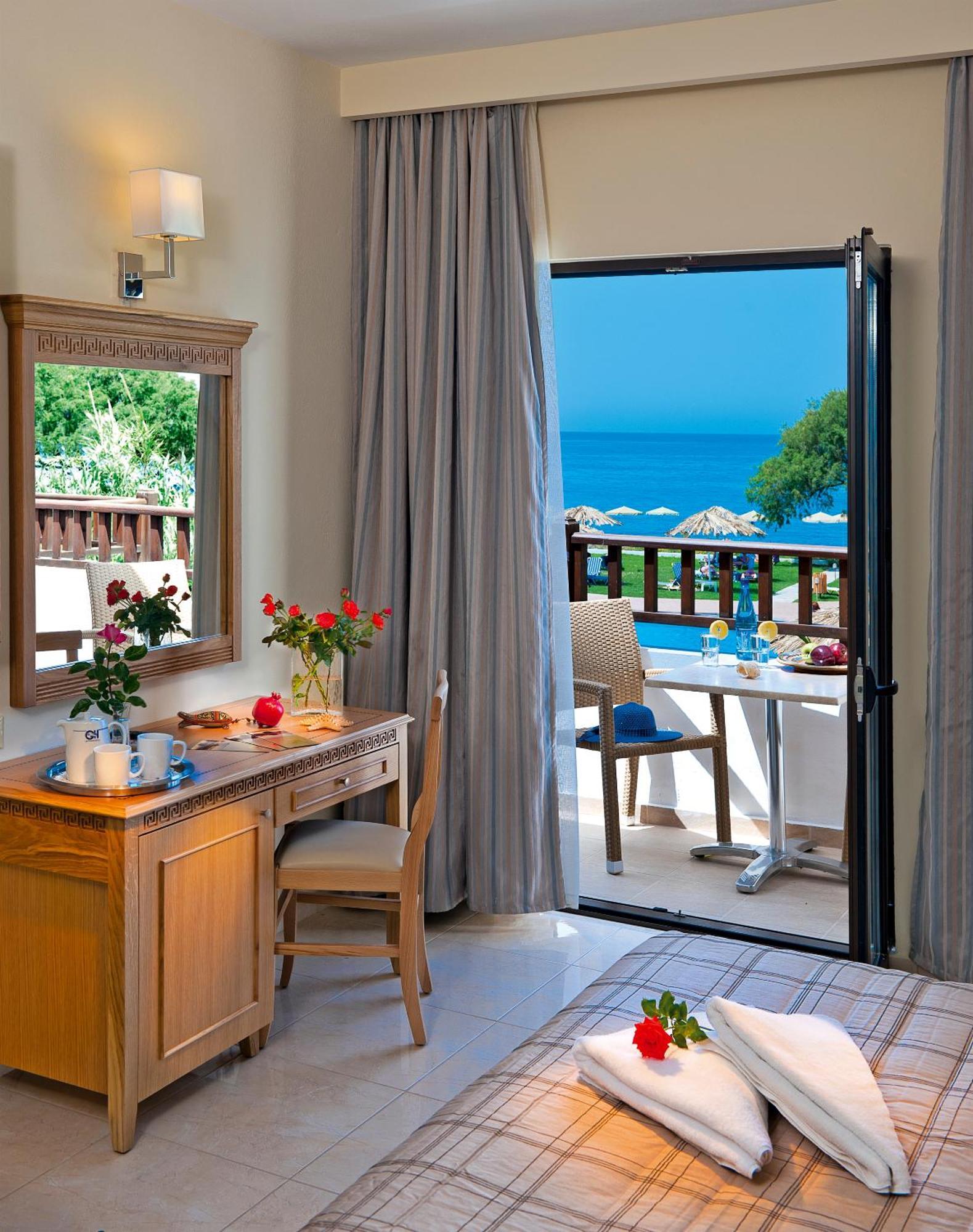 Hotel Geraniotis And
