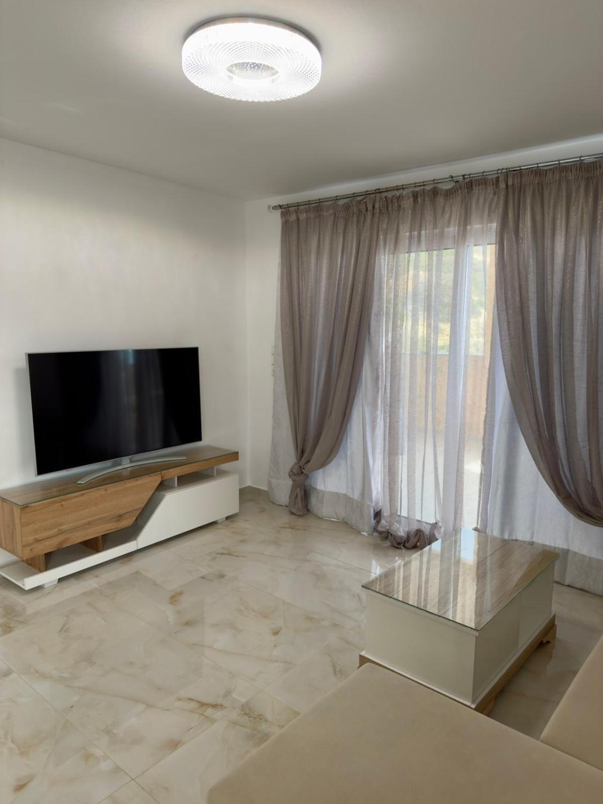 Apartment Filocsenia Luxury *