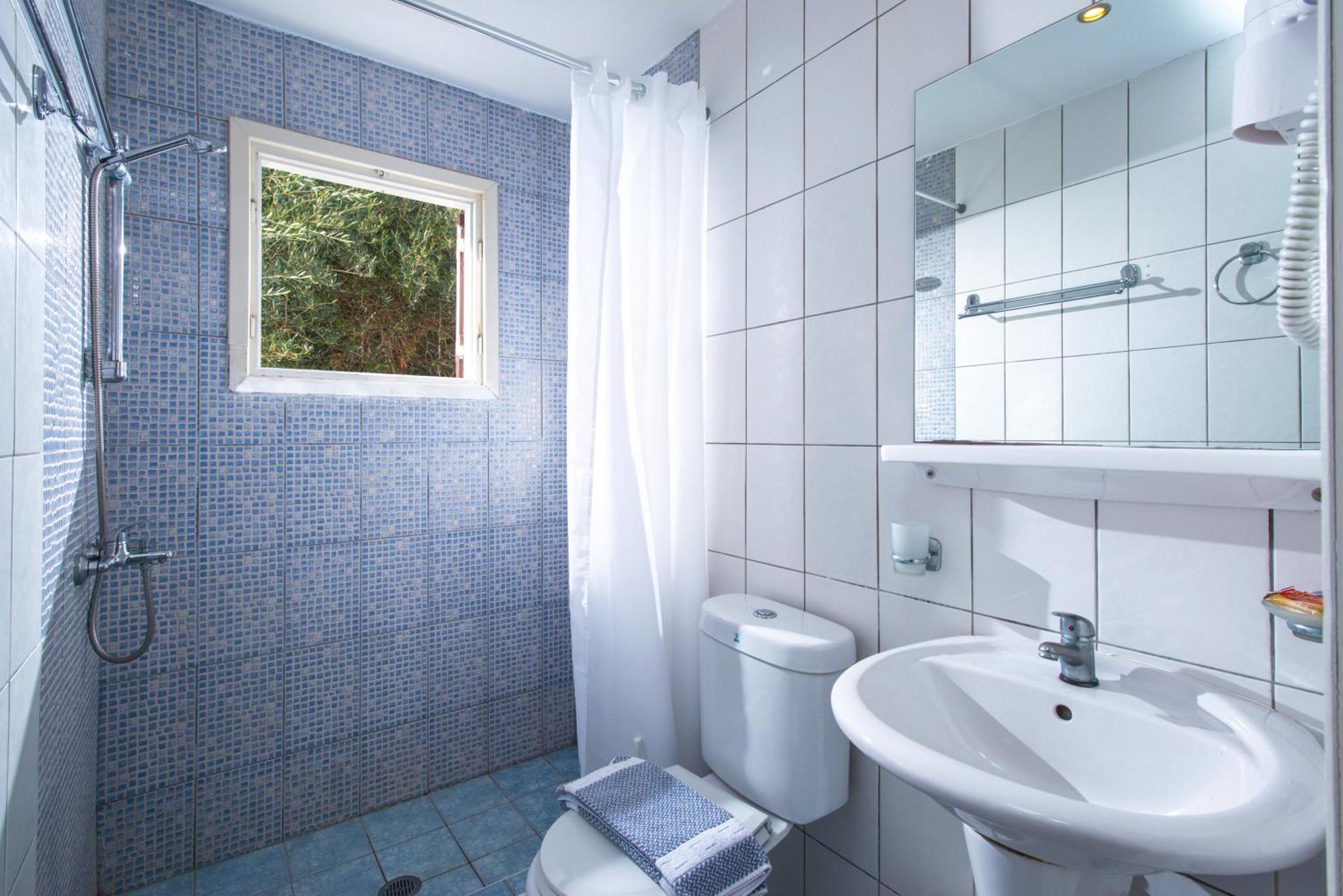 Primavera & Aparthotel 3*