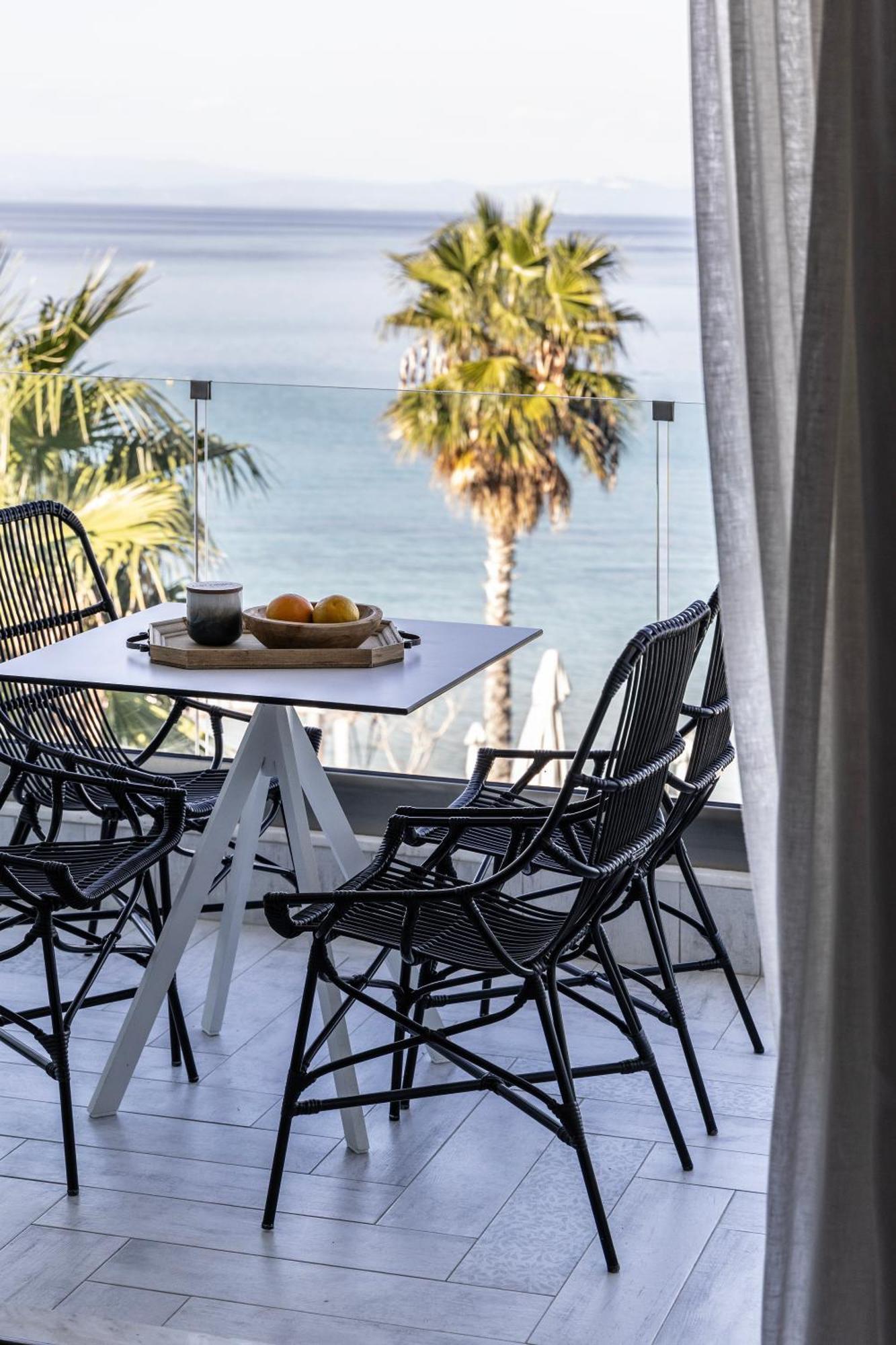 Blue Carpet Luxury 3*