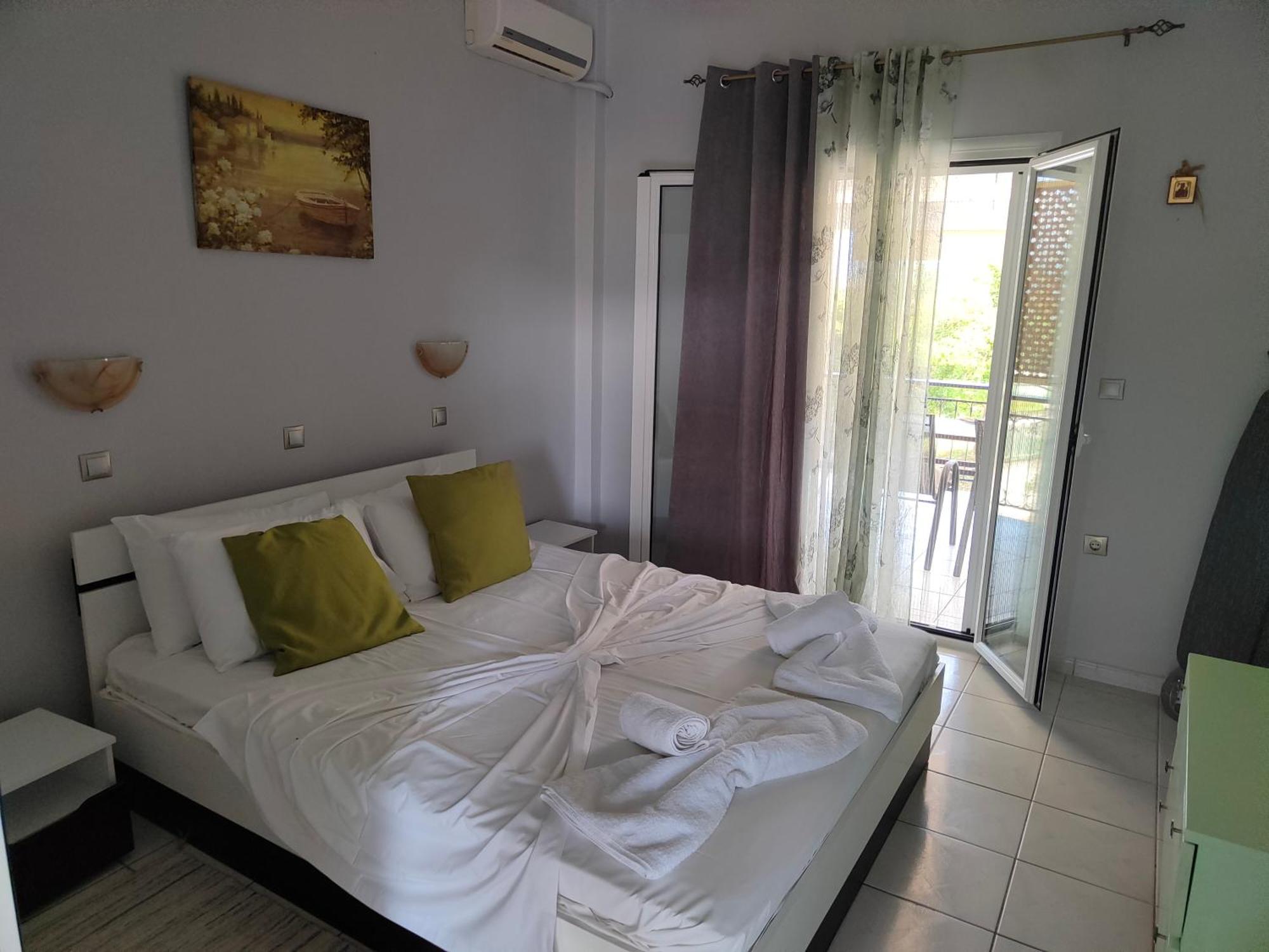 Asprokavos And Apartment