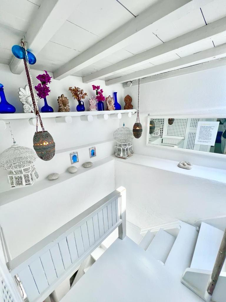 Provis No2 Mykonos *