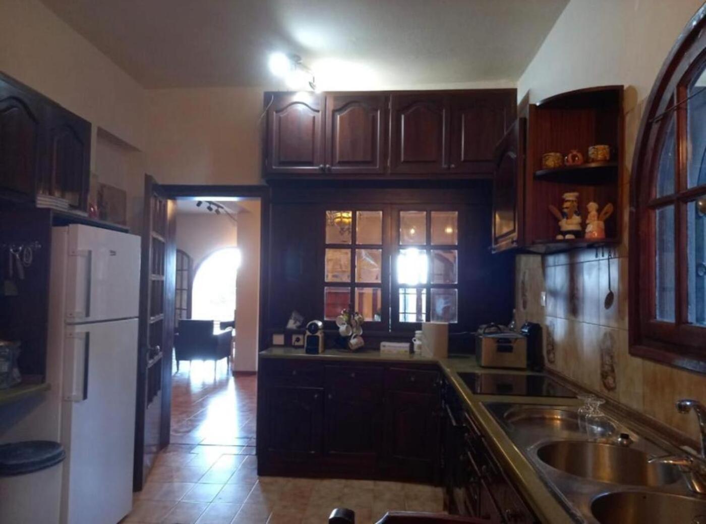 Villa Manolatou *