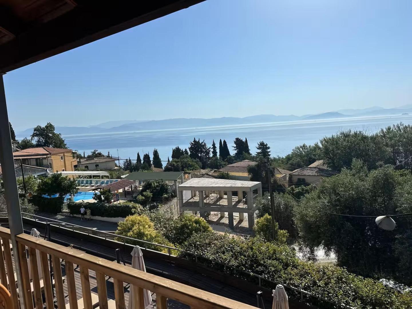 Villa Manolatou