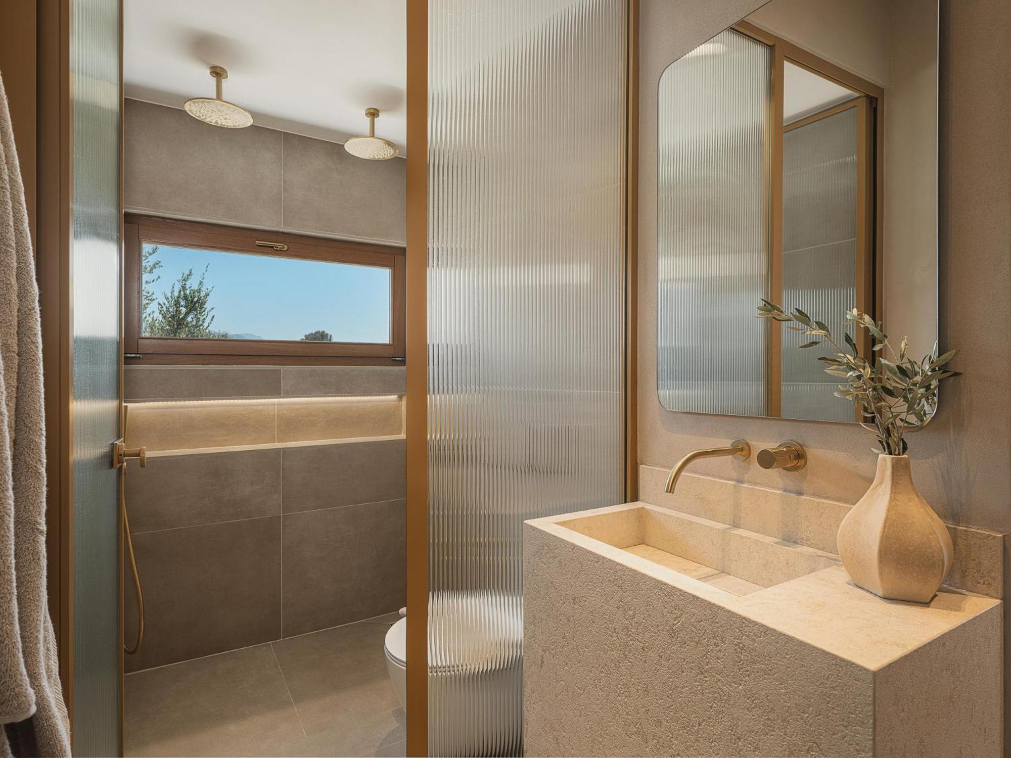 Luxury Vasilico With Private Pool Xirosternion