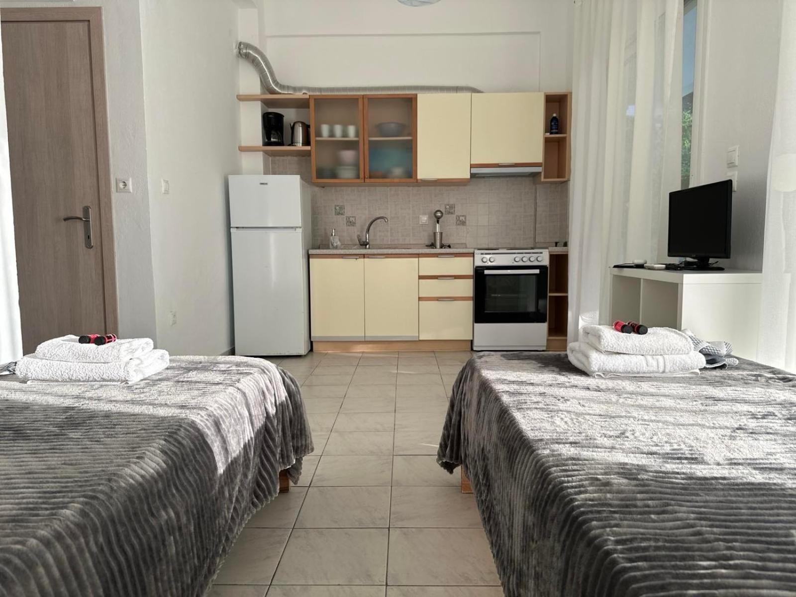 Elena Aparthotel Ormos Panagias