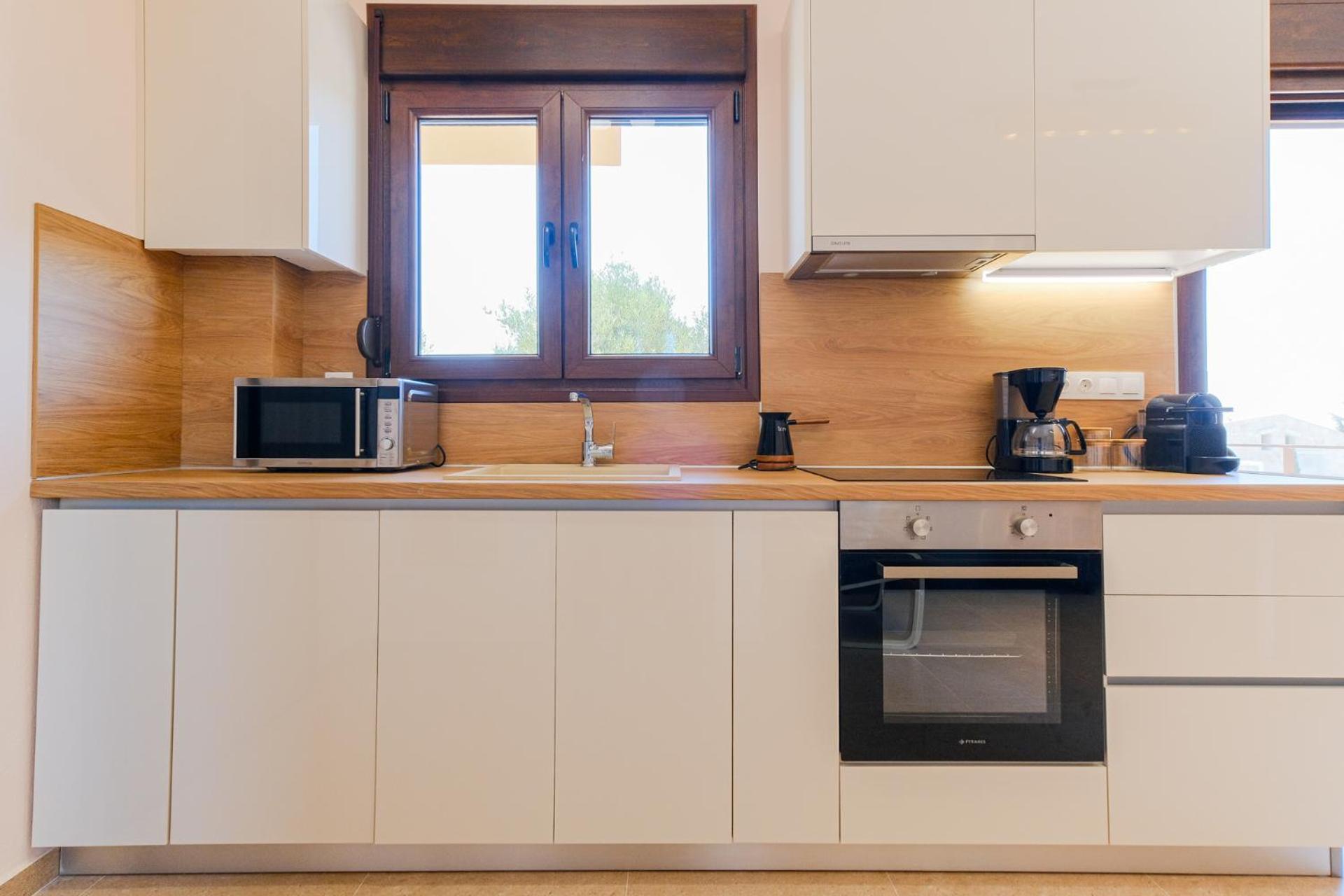 Hill Deluxe Maison & Suite, Sea View,