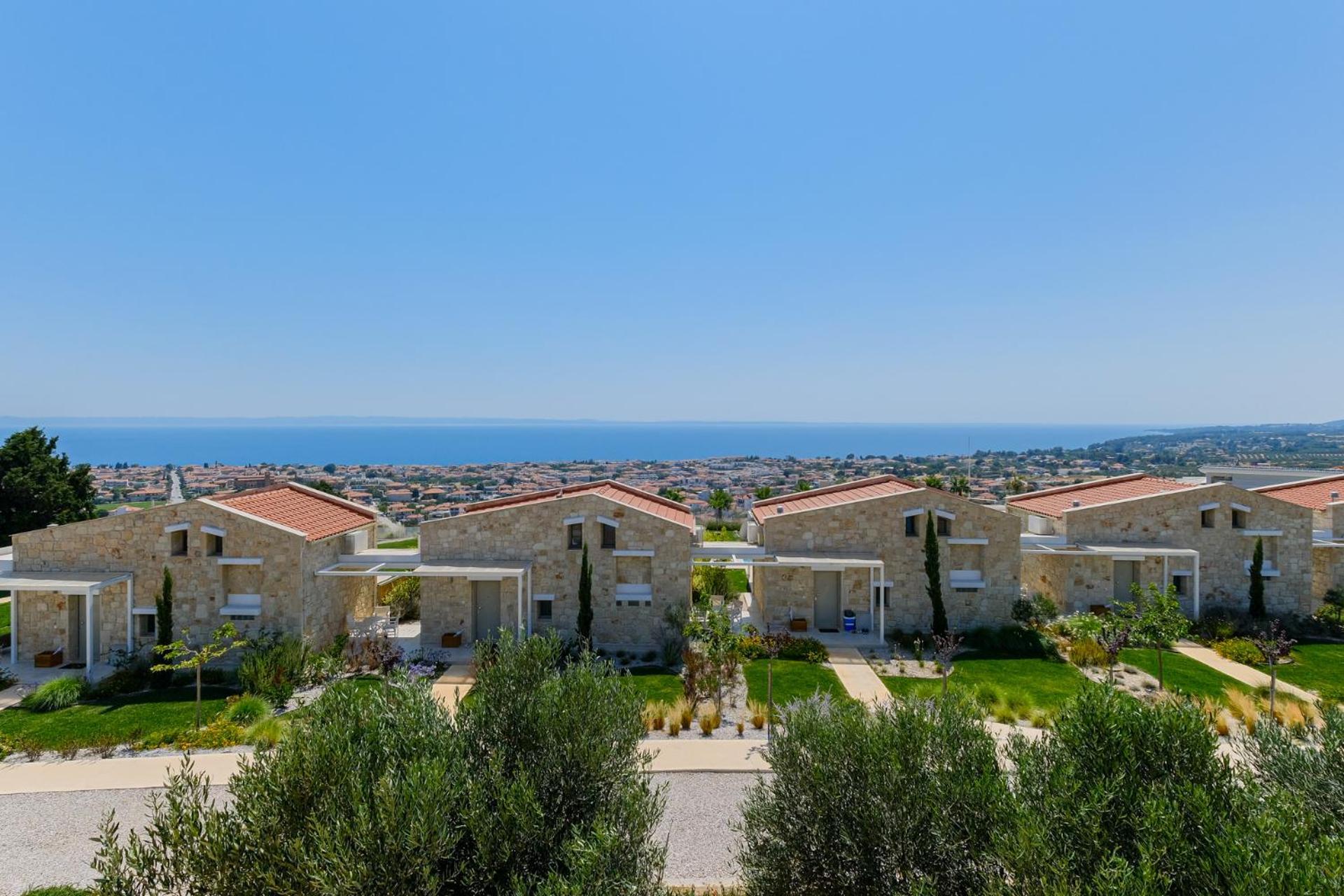 Hill Deluxe Maison & Suite, Sea View,