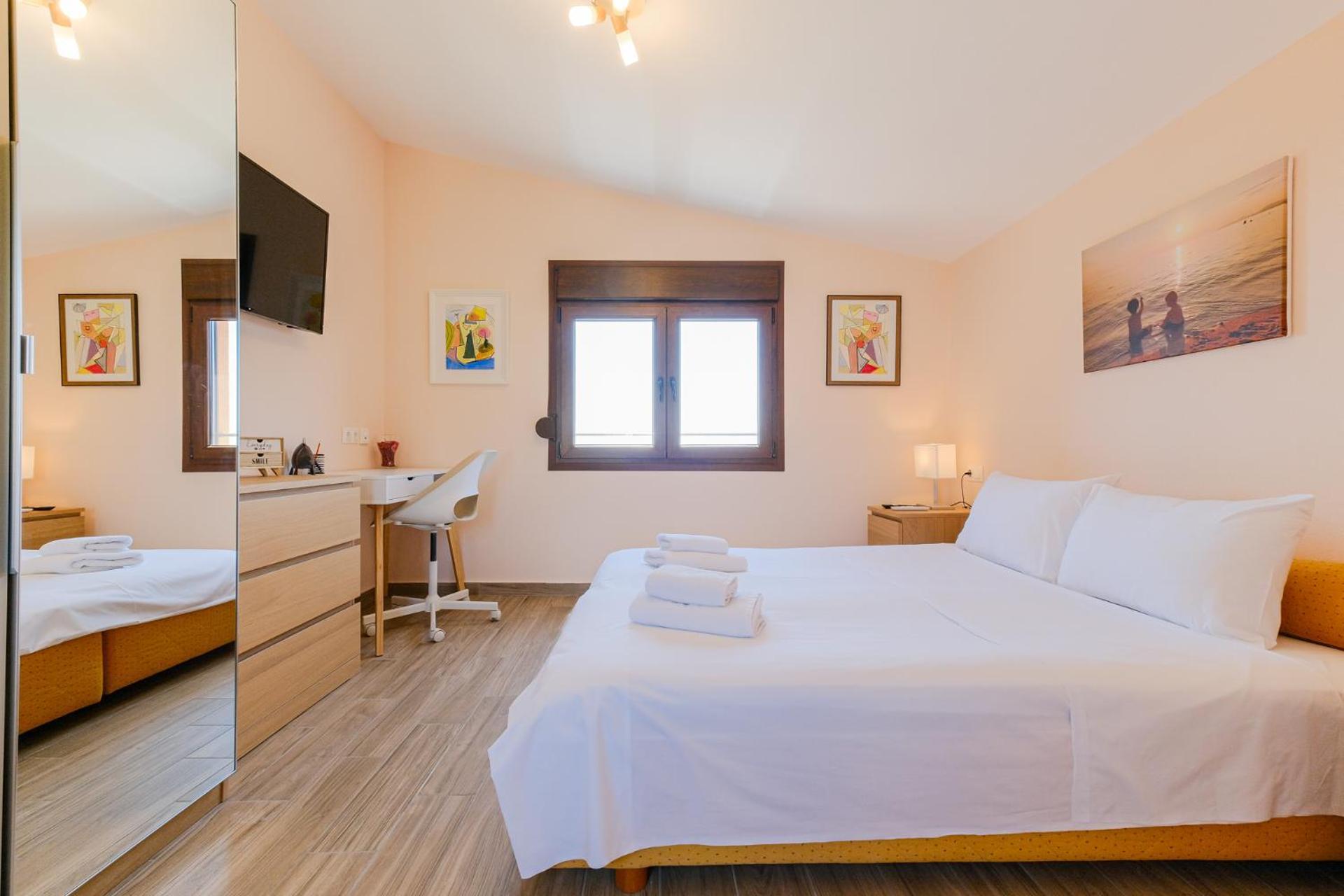 Hill Deluxe Maison & Suite, Sea View, Apartment