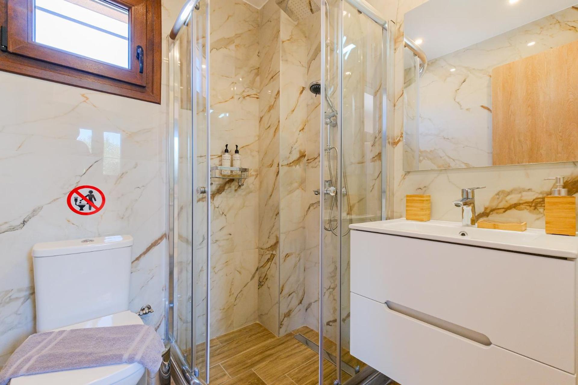 Apartment Hill Deluxe Maison & Suite, Sea View,