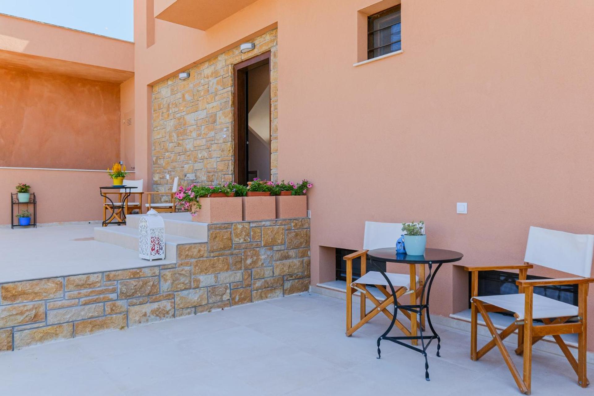 Hill Deluxe Maison & Suite, Sea View, *