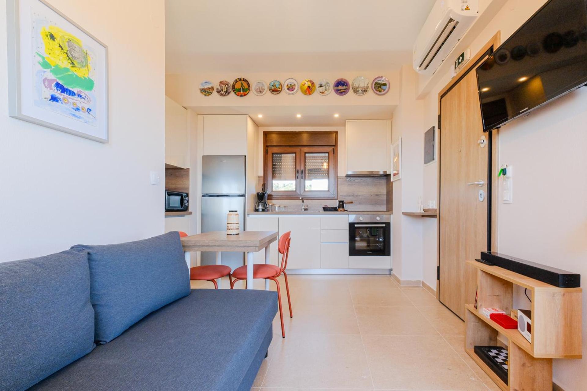 Apartment Hill Deluxe Maison & Suite, Sea View, *