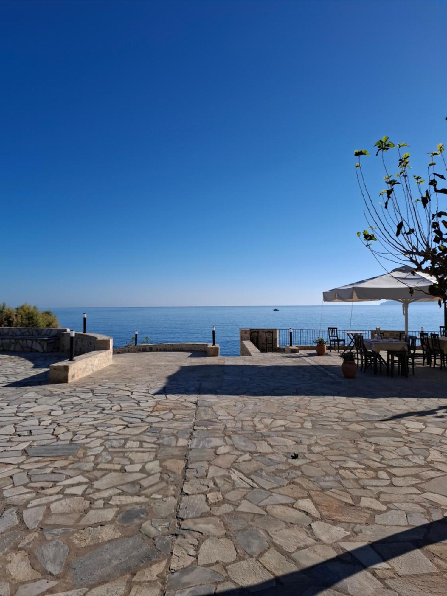 Vangelis Aparthotel