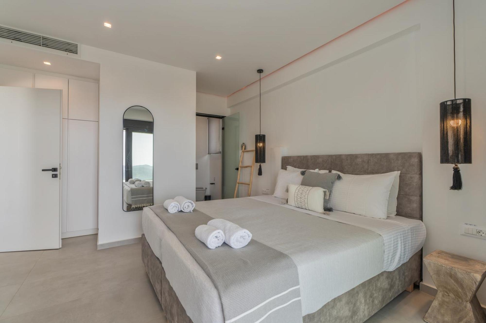 Meliades With Private Pool (adults Only) Villa