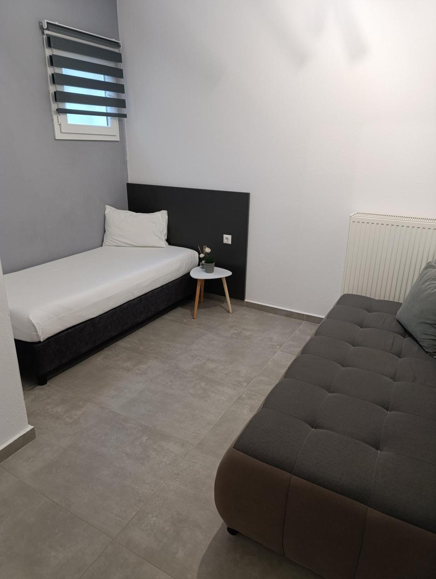 Milias Apartment's *
