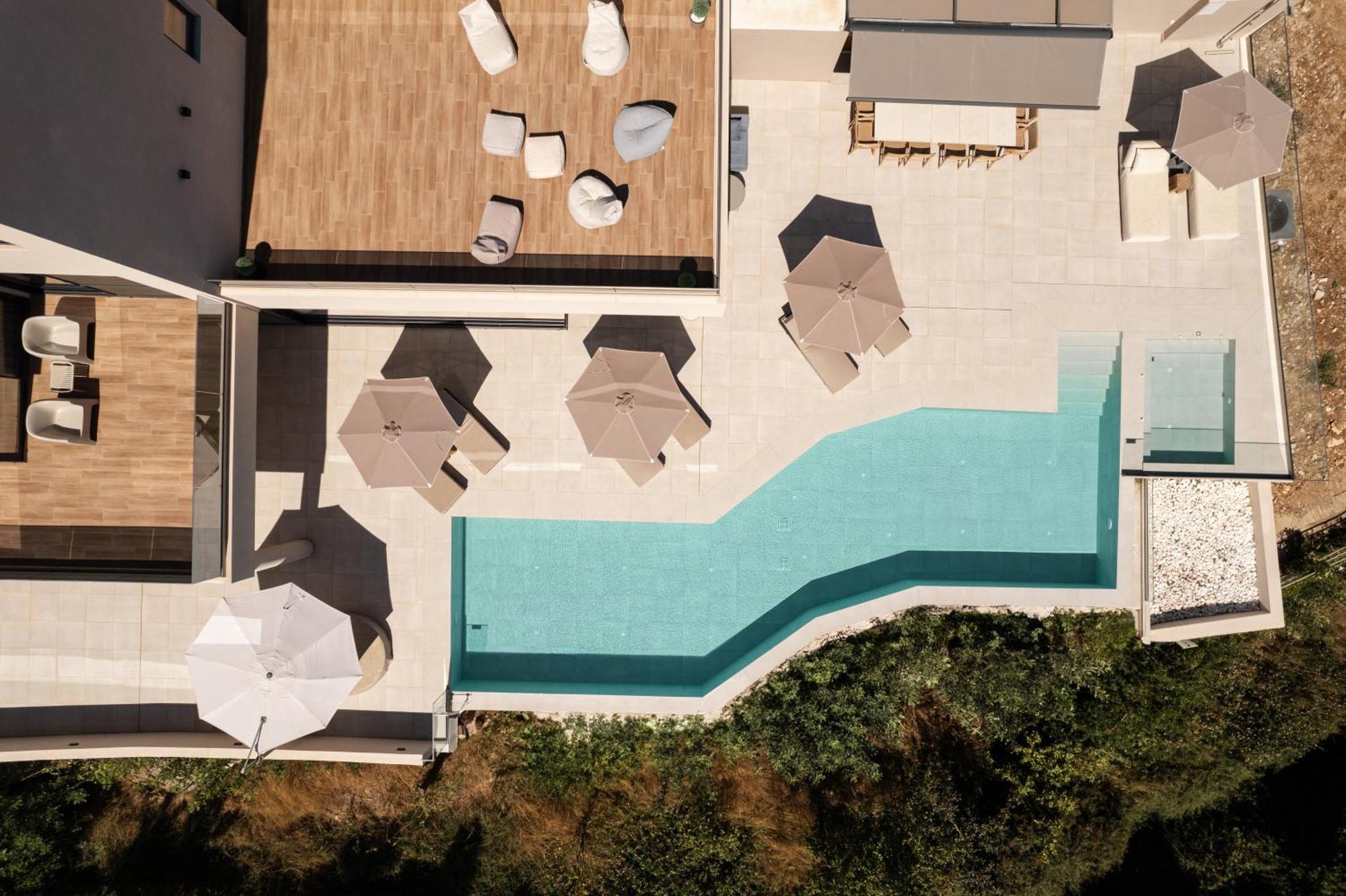 Villa Aerial - Sea & Gaze With Daily Housekeeping By Etouri Atsipopoulo