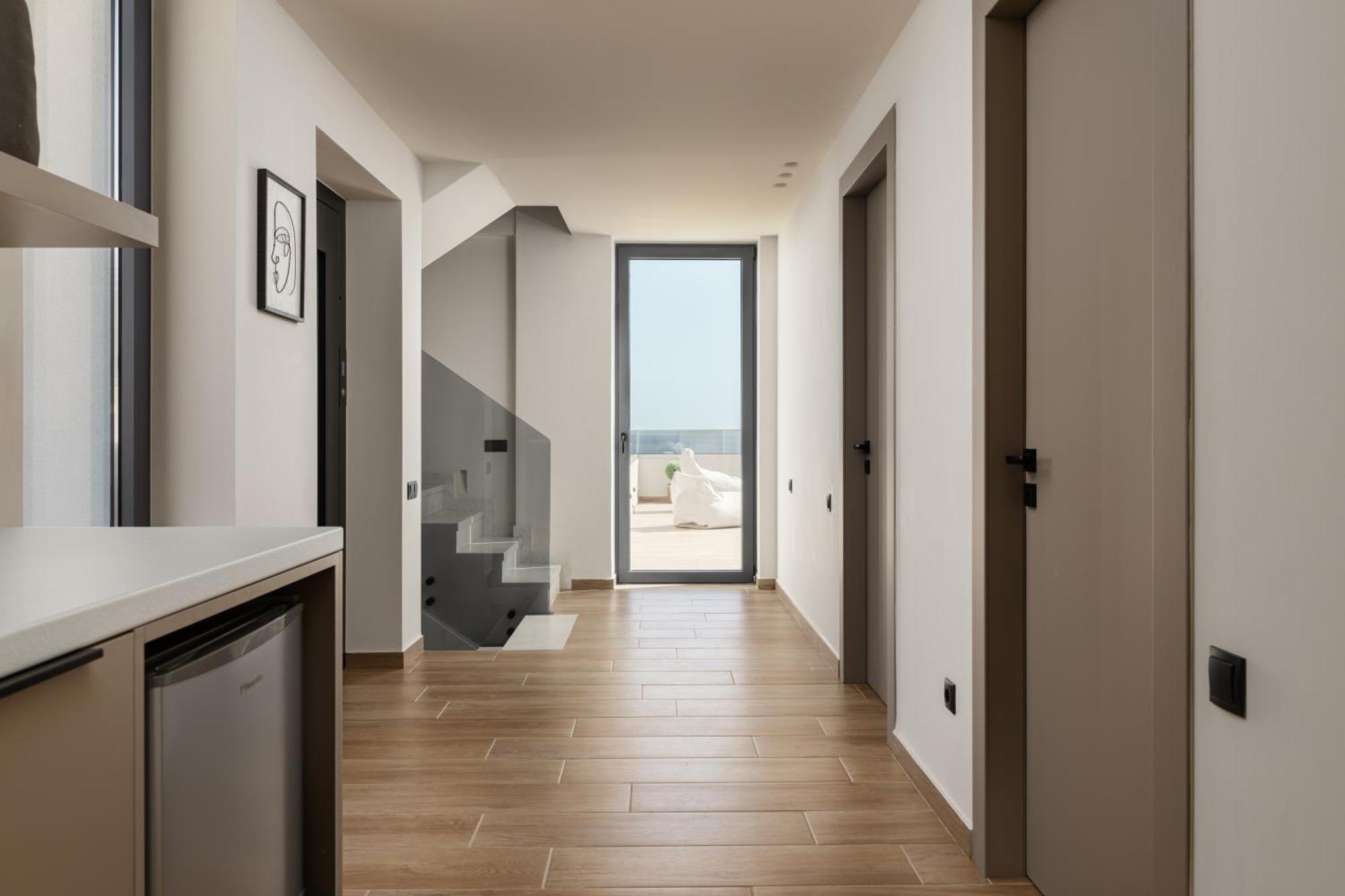 Aerial - Sea & Gaze With Daily Housekeeping By Etouri