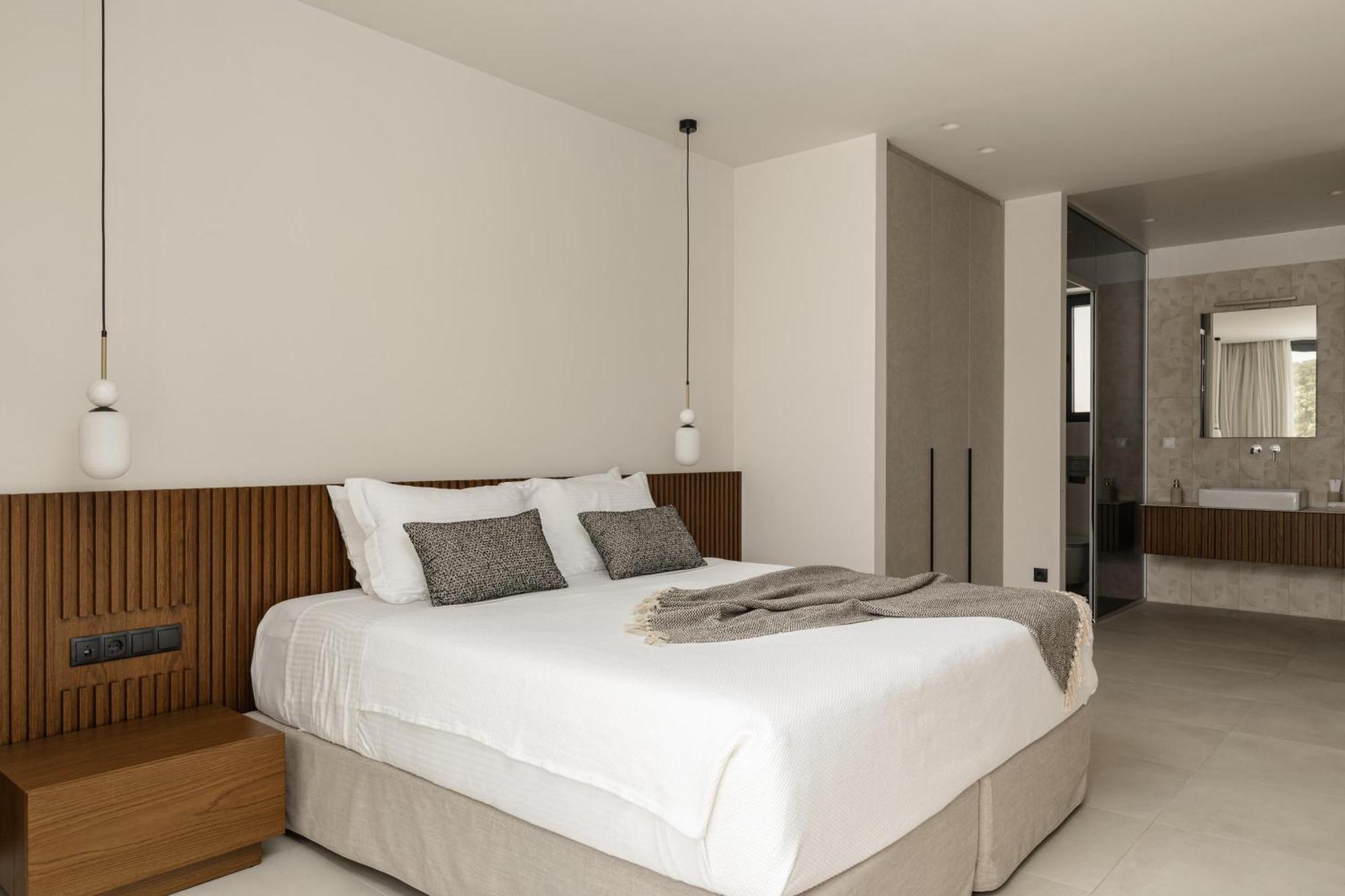Villa Aerial - Sea & Gaze With Daily Housekeeping By Etouri Atsipopoulo