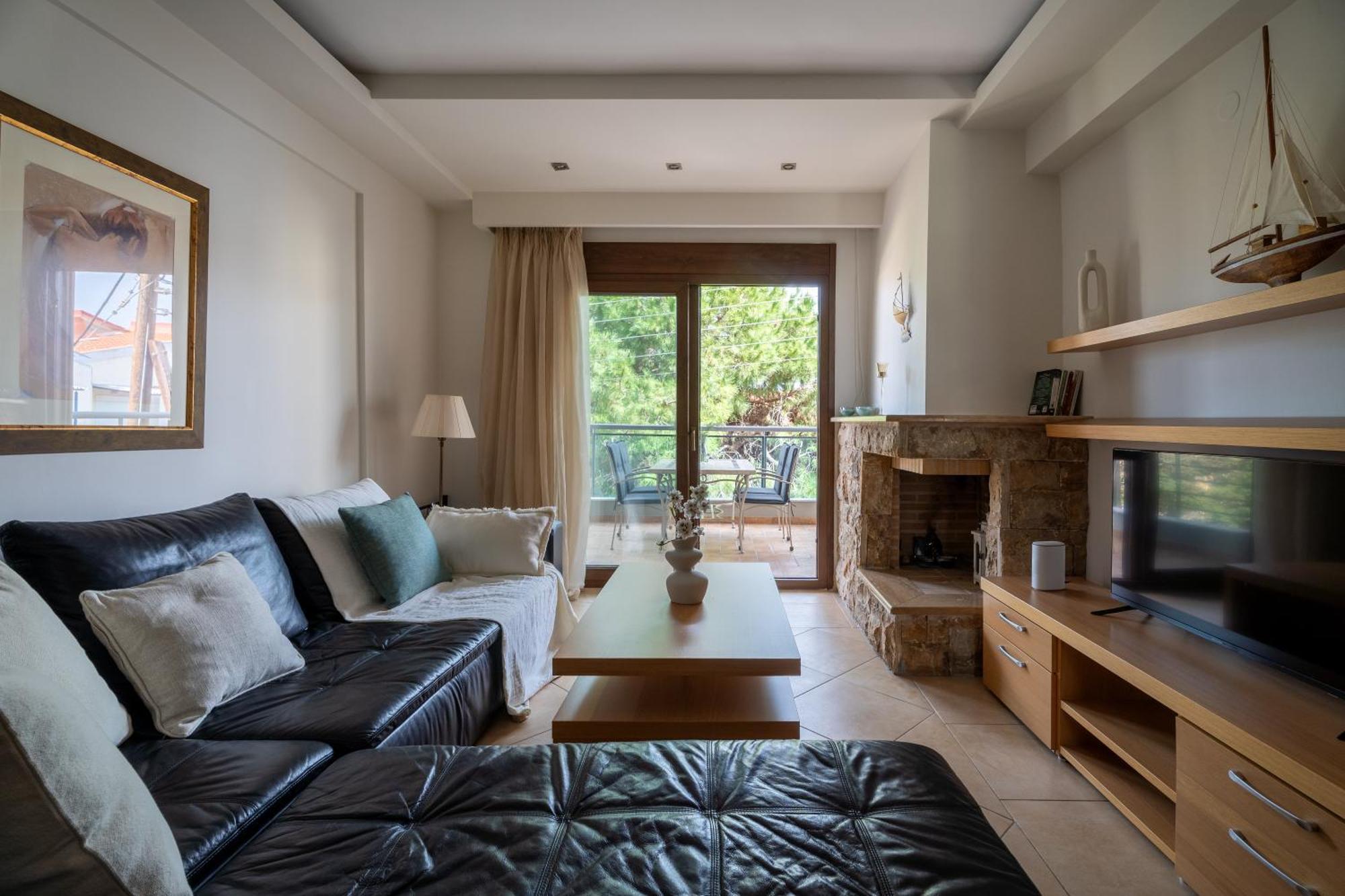 Apartment Beside The Sea Hanioti
