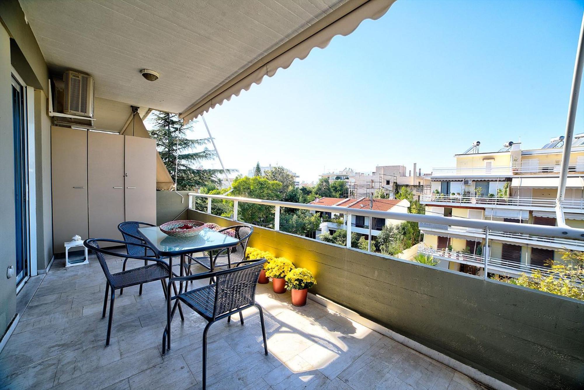 Apartment Beautiful In Glyfada Center *