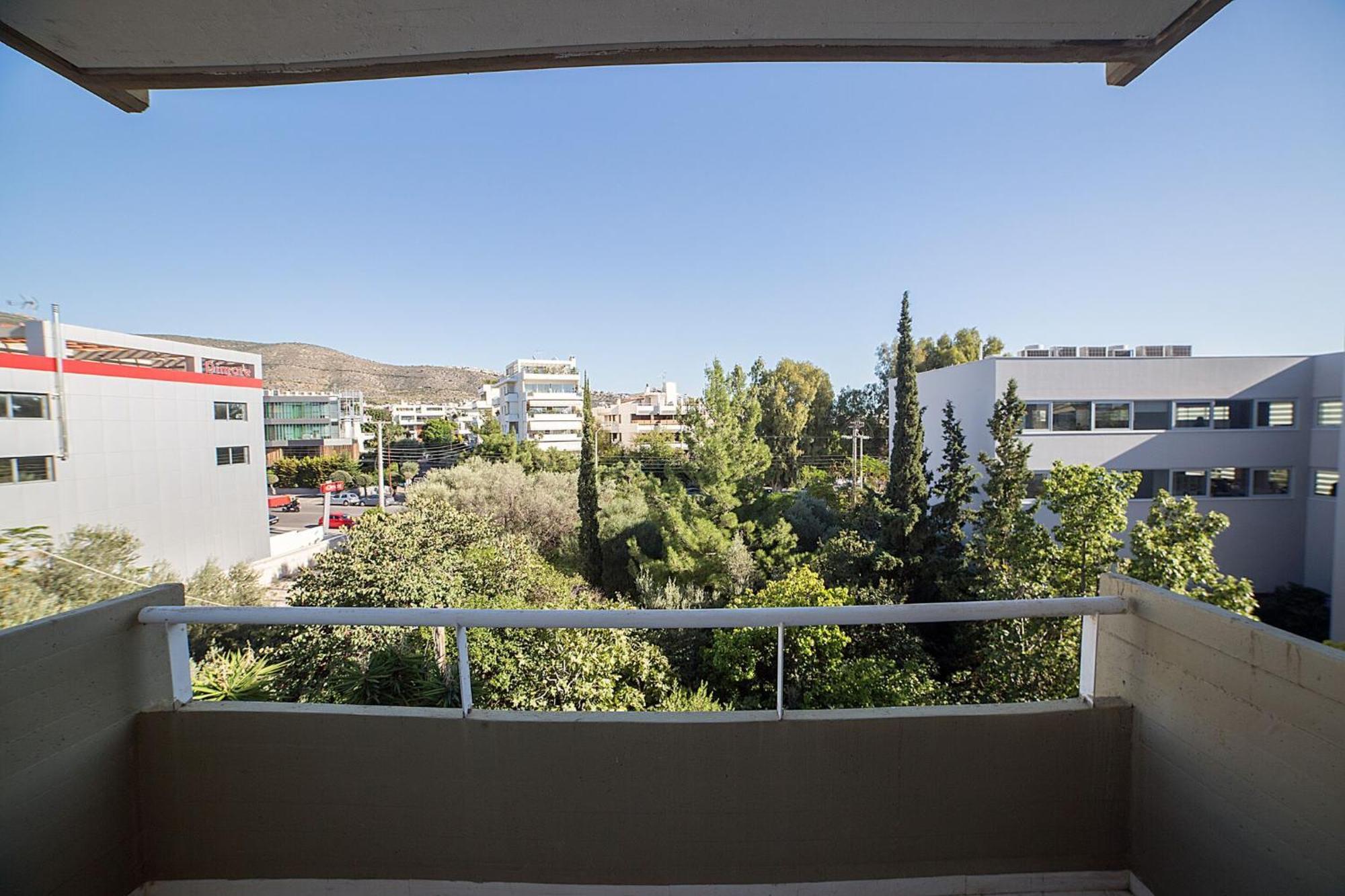 Beautiful In Glyfada Center Apartment Athens