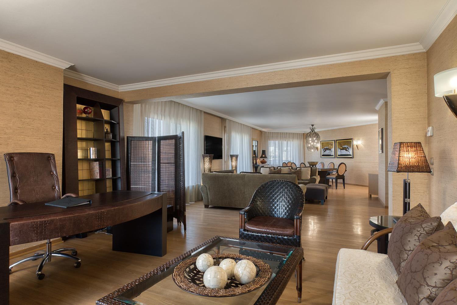 Hotel Divani Caravel 5*