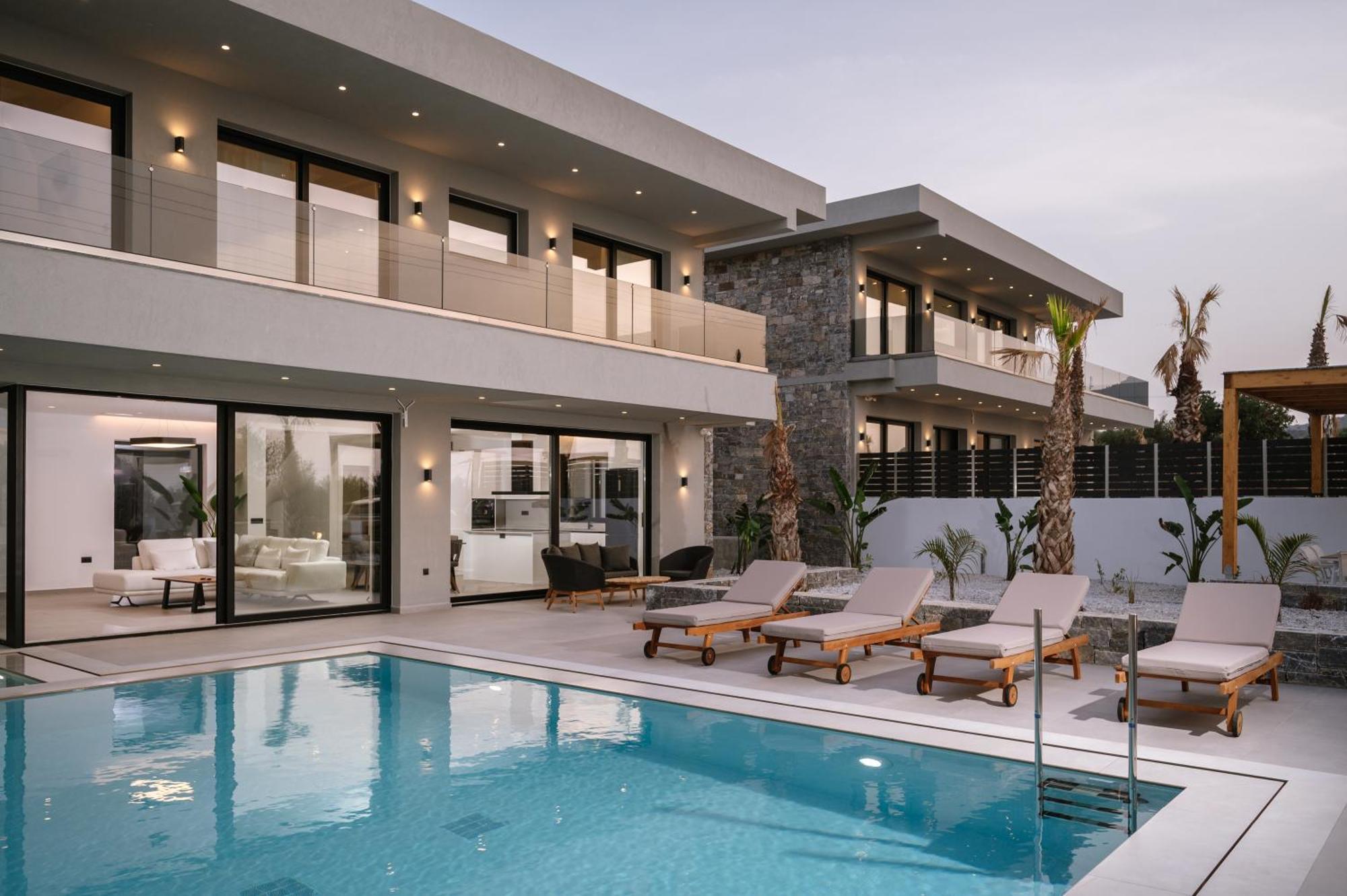 Evi & Eugenia With Heated Pools By Temma * Hersonissos (Crete)