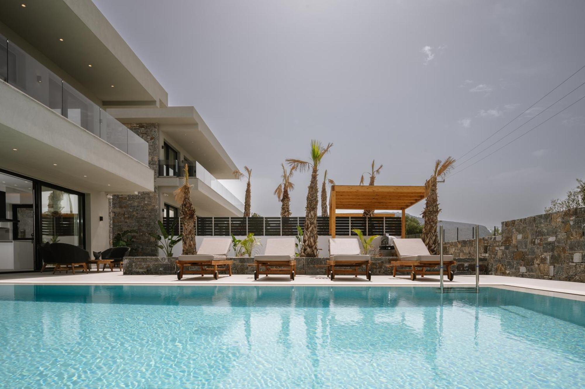 Evi & Eugenia With Heated Pools By Temma Villa Hersonissos (Crete)