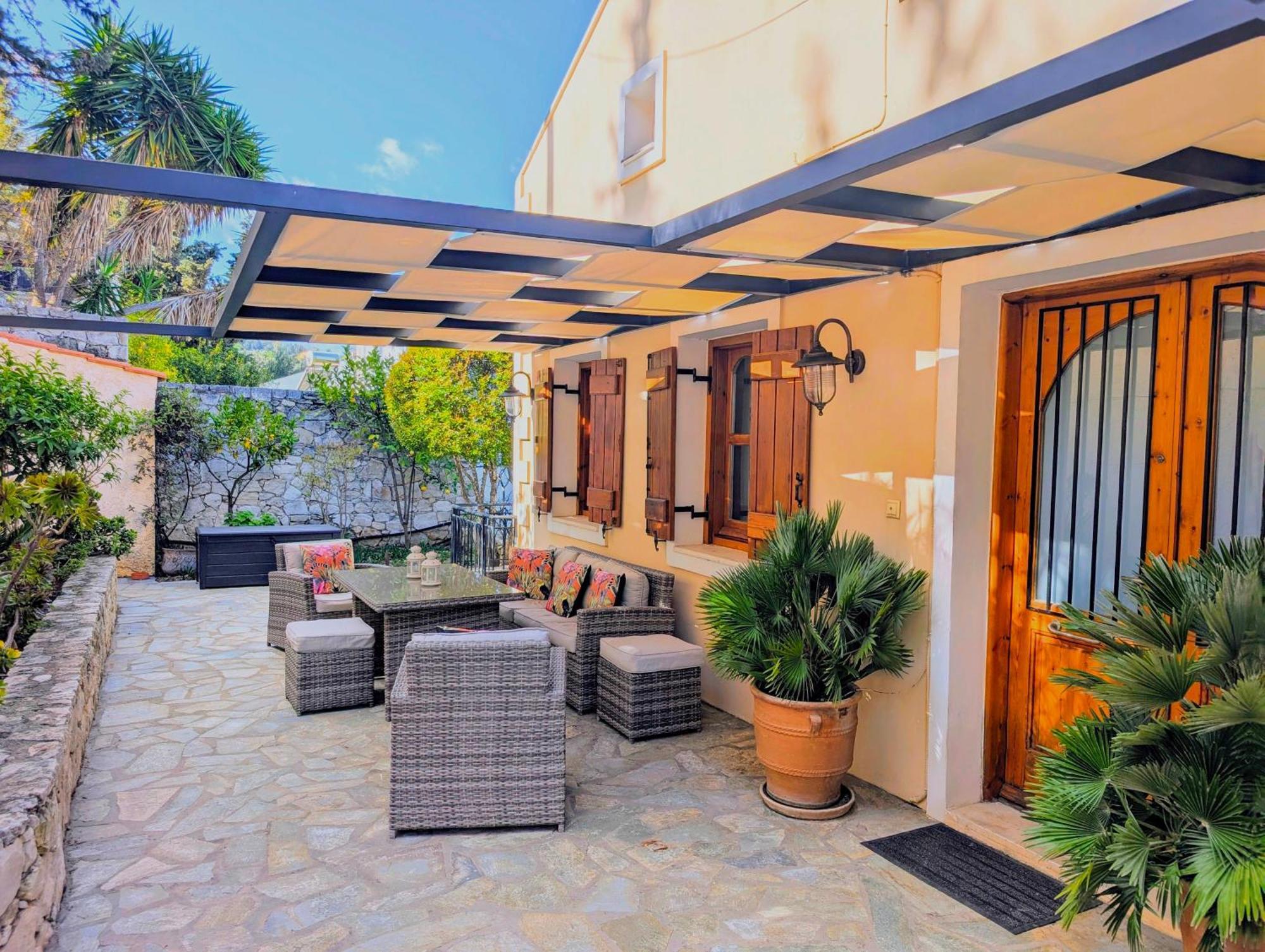 Villa Koumos - Crete Holidays With Pool And Views