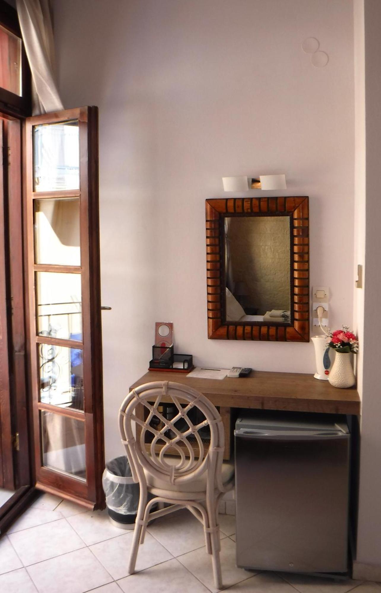 Guest house Enetiko 3*