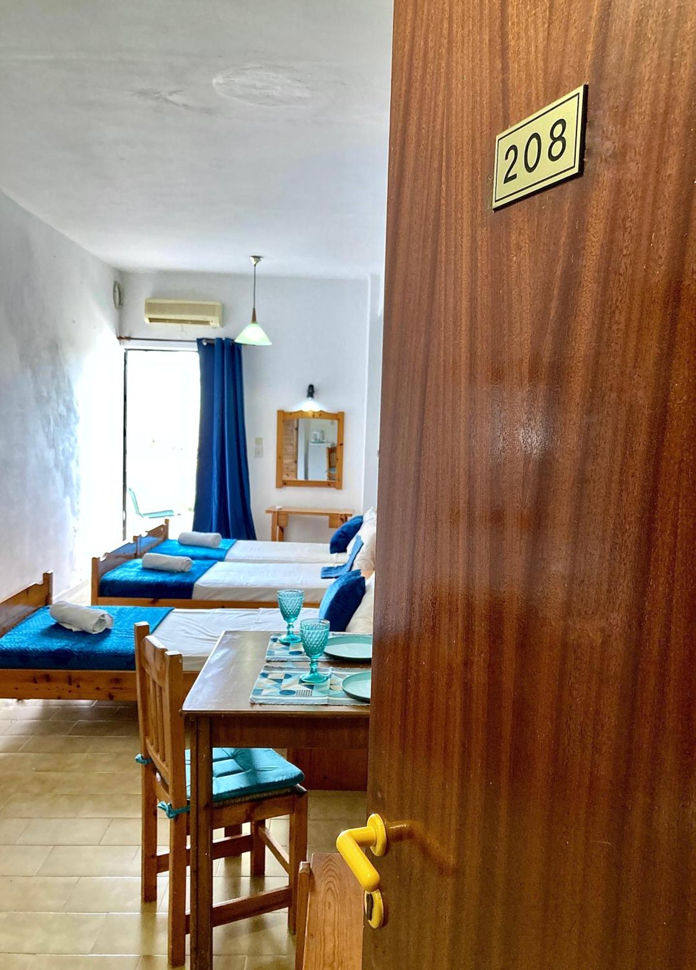 Eleana Apartments